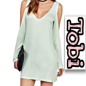 Tobi | Women's Cold Shoulder Shift Dress NWT SZ S